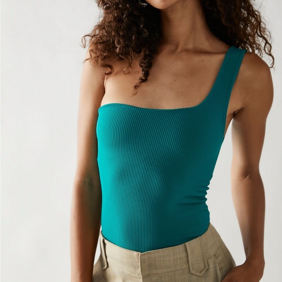 Free People On The Dot Cami - Picture 2 of 6